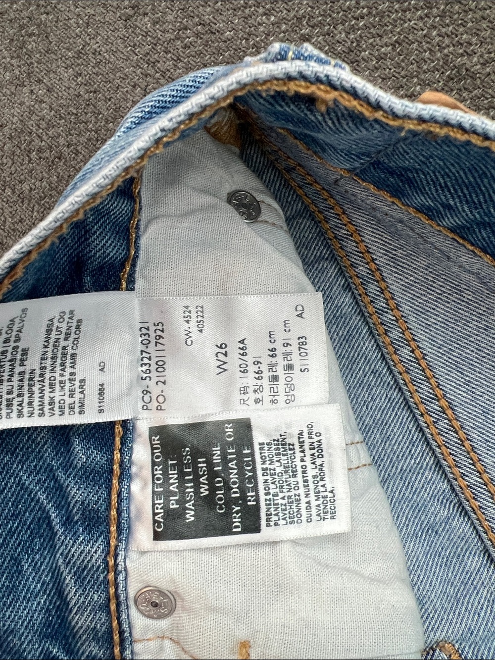 Levi's Light Blue Ripped High-Rise Denim Shorts - Picture 4 of 6